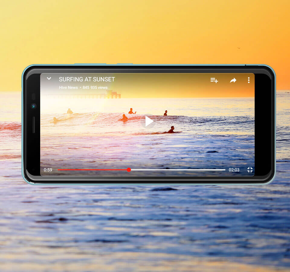 Sunny3 plus displaying its wide screen while filming a sea coast landscape